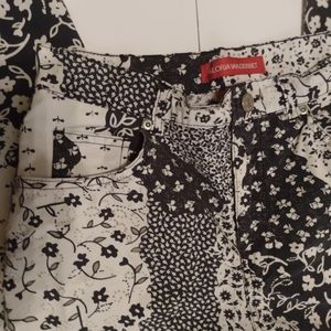 Vintage y2k cottage core capris